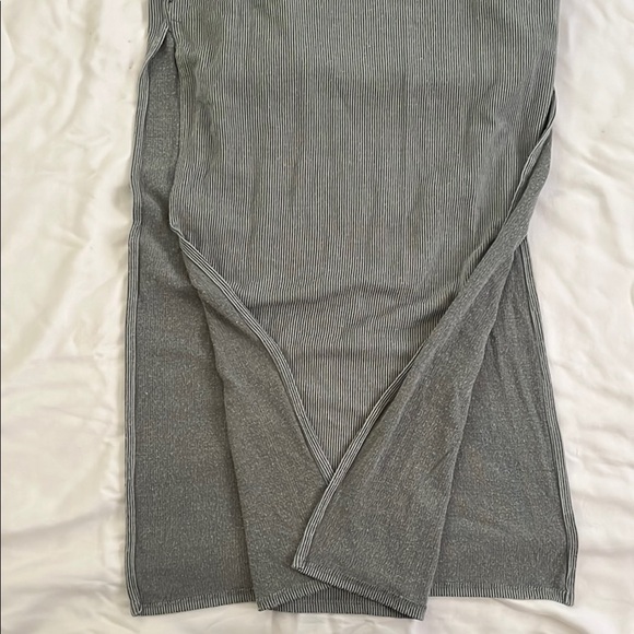 Lulu's Gray Ribbed Tank Top - Picture 3 of 5